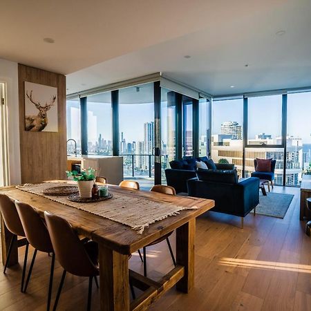 2 Bedroom Luxurious Family Apartment Next To Pacific Fair - Broadbeach Gold Coast Gc22 Εξωτερικό φωτογραφία