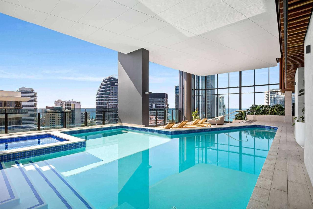 2 Bedroom Luxurious Family Apartment Next To Pacific Fair - Broadbeach Gold Coast Gc22 Εξωτερικό φωτογραφία